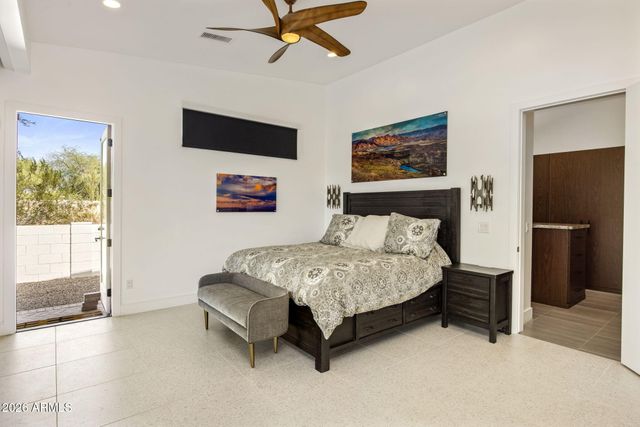 11649 N MILLER Road, Scottsdale, AZ 85260