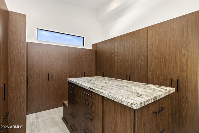 11649 N MILLER Road, Scottsdale, AZ 85260