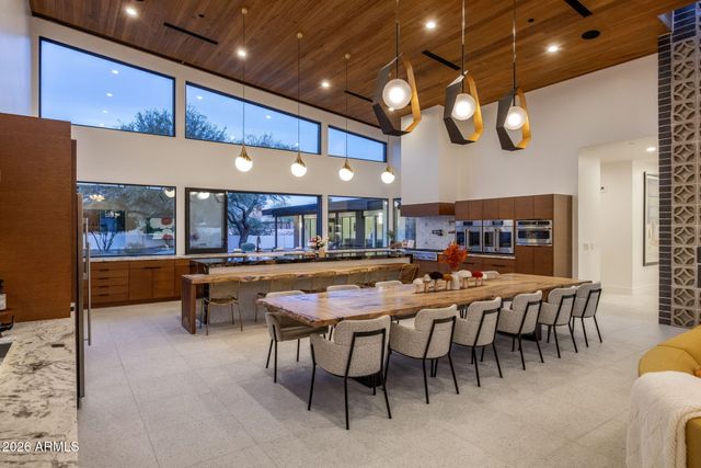 11649 N MILLER Road, Scottsdale, AZ 85260