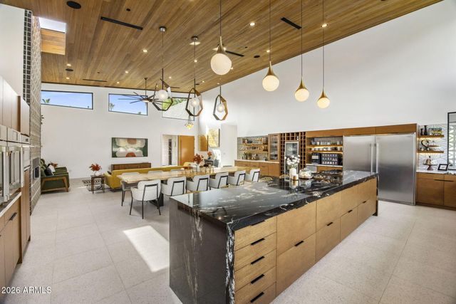 11649 N MILLER Road, Scottsdale, AZ 85260