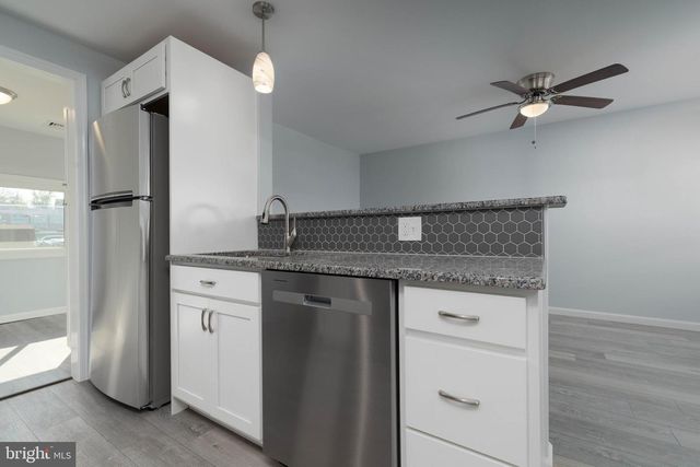 208 S MAIN ST, Marysville, PA 17053