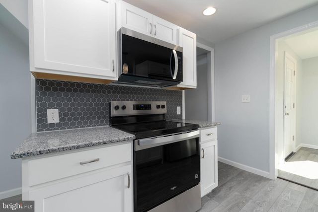 208 S MAIN ST, Marysville, PA 17053