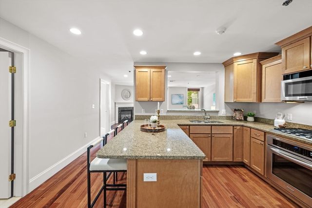 1732 Main Street 205, Concord, MA 01742