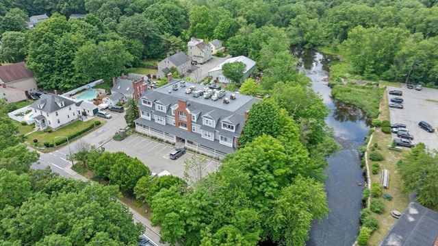 1732 Main Street 205, Concord, MA 01742