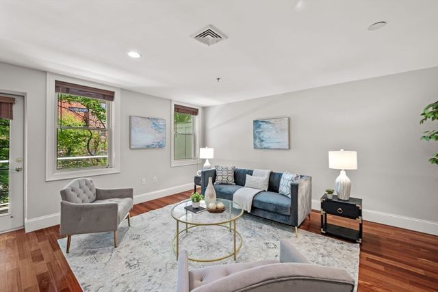 1732 Main Street 205, Concord, MA 01742