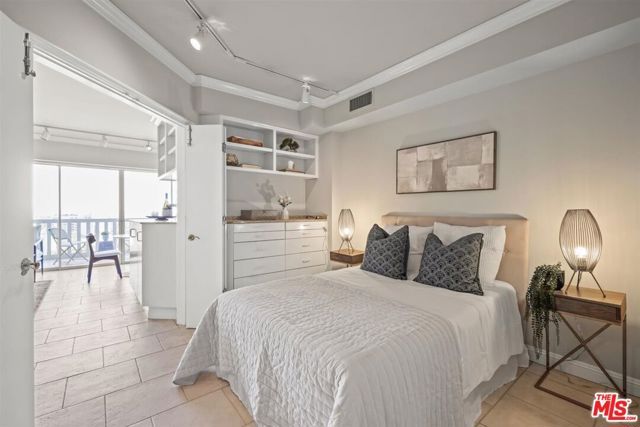 999 N Doheny Drive 806, West Hollywood, CA 90069