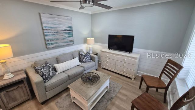 663 William Hilton Pkwy Apt 1223, Hilton Head Island, SC 29928