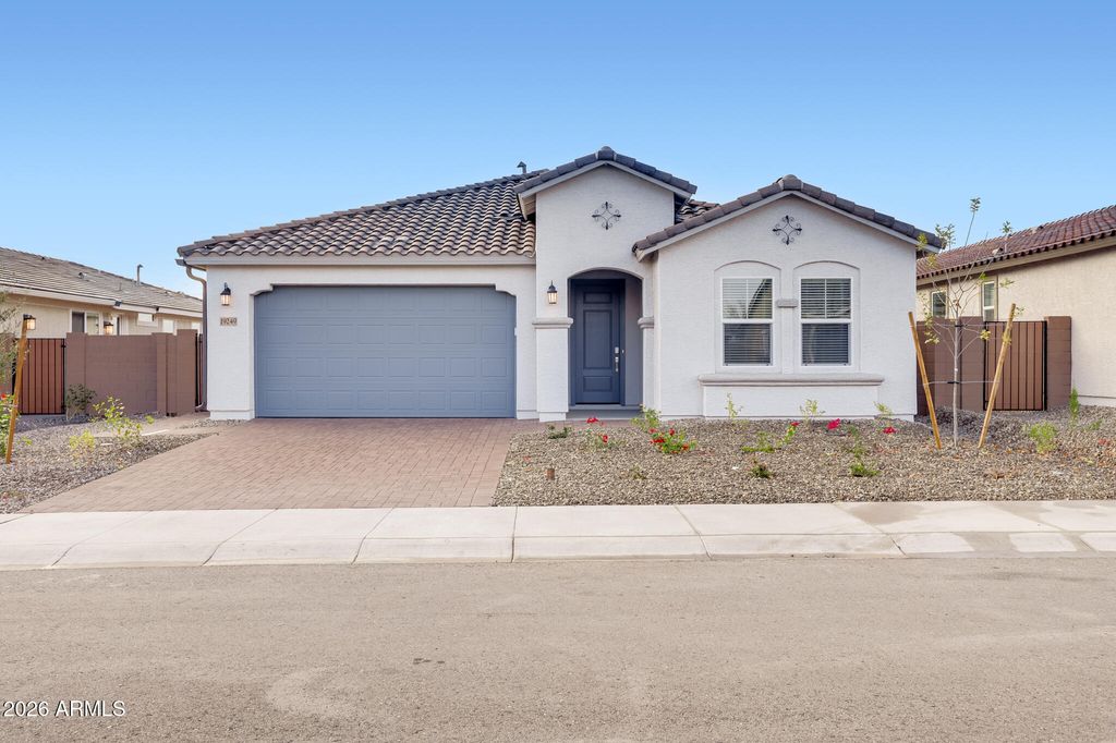 19249 W MARISSA Drive, Litchfield Park, AZ 85340