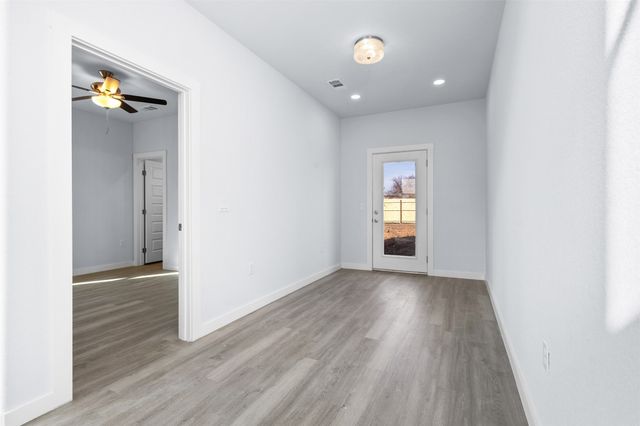 2204 Cedarwood Trail, Granbury, TX 76048