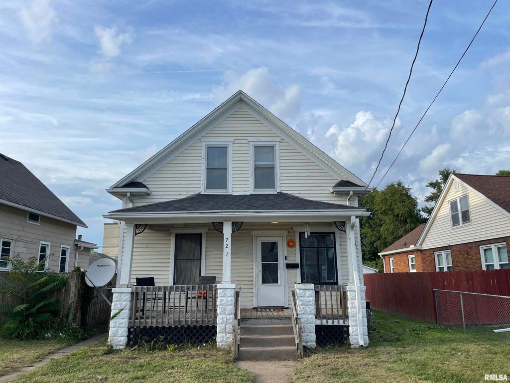 721 17TH Avenue, Moline, IL 61265