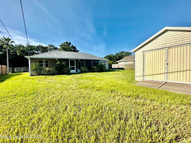 1247 Valleybrook Road SE, Palm Bay, FL 32909