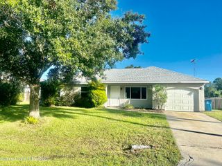 1247 Valleybrook Road SE, Palm Bay, FL 32909