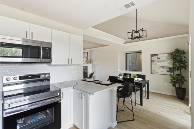 606 Lemons Street, Cedar Hill, TX 75104