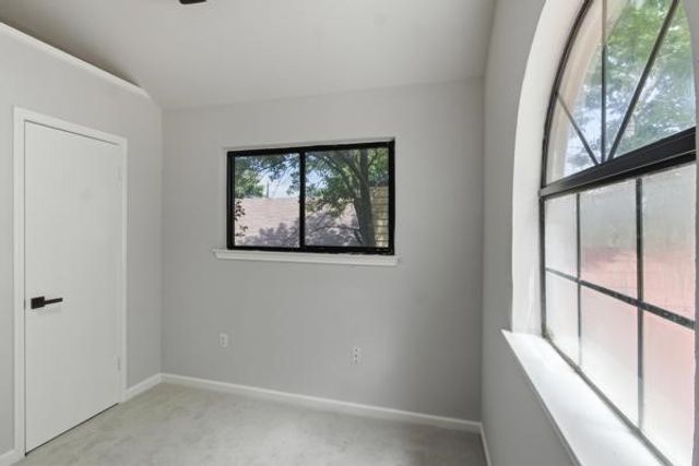 606 Lemons Street, Cedar Hill, TX 75104
