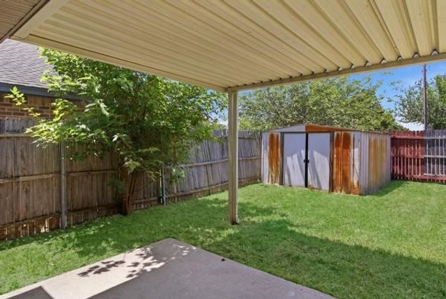606 Lemons Street, Cedar Hill, TX 75104