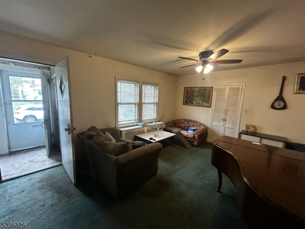 275 Forbes St, Rahway City, NJ 07065 — photo 2
