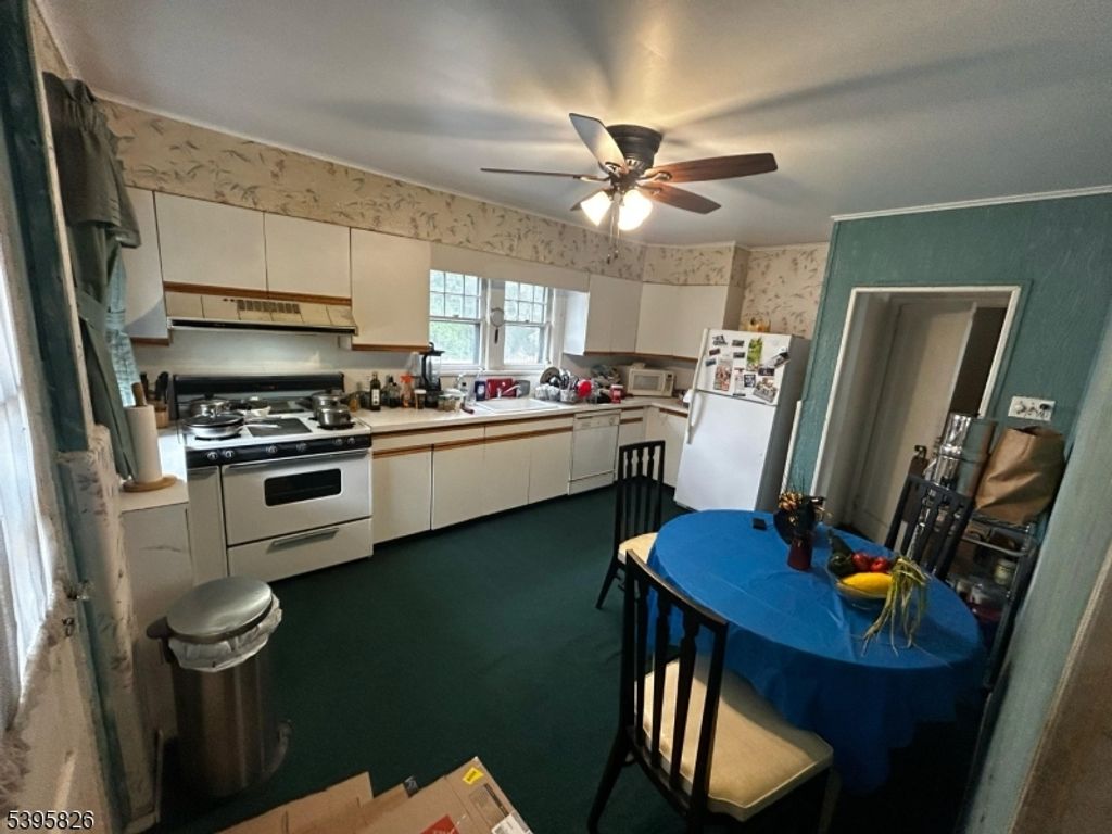 275 Forbes St, Rahway City, NJ 07065 — photo 4