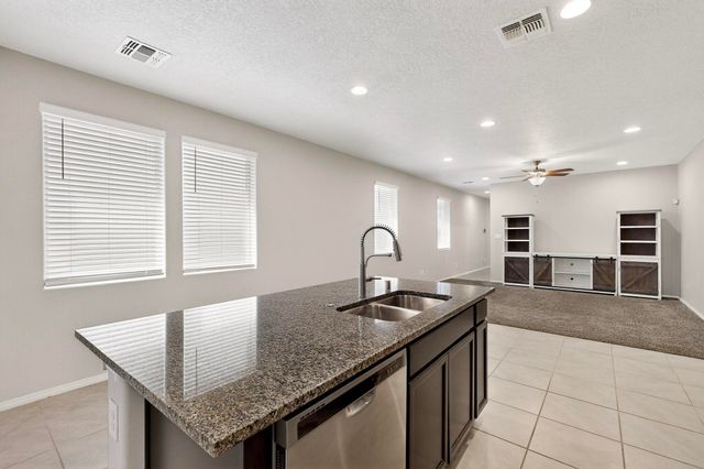 4860 Blackburn Road NE, Rio Rancho, NM 87144