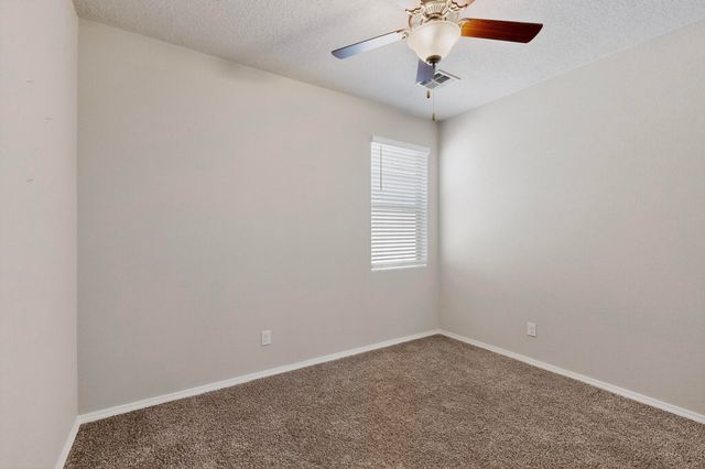 4860 Blackburn Road NE, Rio Rancho, NM 87144