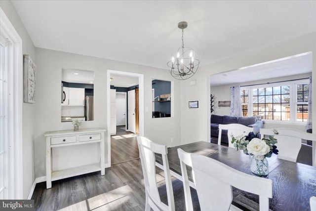 3280 LYNWOOD LN, York, PA 17402