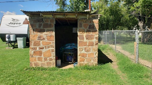 1440 S Keller Road, Mineral Wells, TX 76067