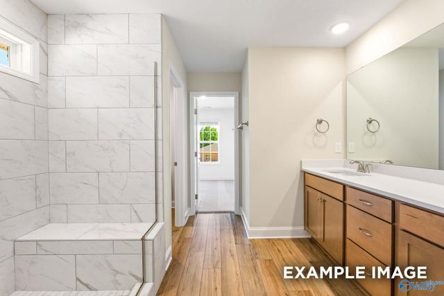 207 Cave Lake, Owens Cross Roads, AL 35763