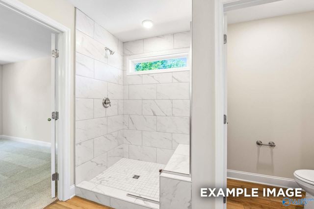 207 Cave Lake, Owens Cross Roads, AL 35763