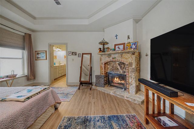 130 Aledo Grove Court, Fort Worth, TX 76126