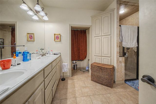 130 Aledo Grove Court, Fort Worth, TX 76126
