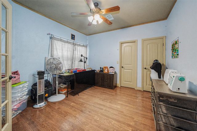 130 Aledo Grove Court, Fort Worth, TX 76126