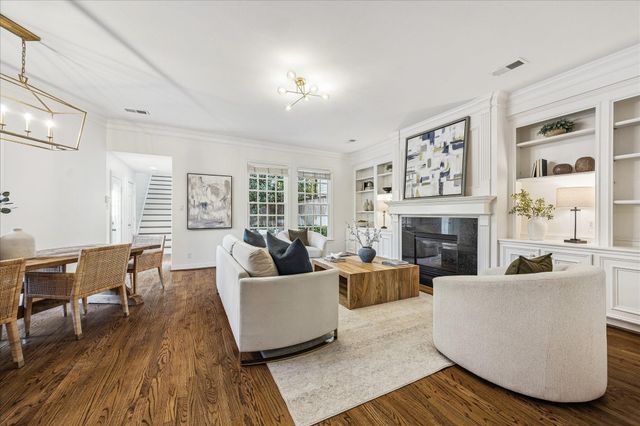 4025 Villanova Street, West University Place, TX 77005