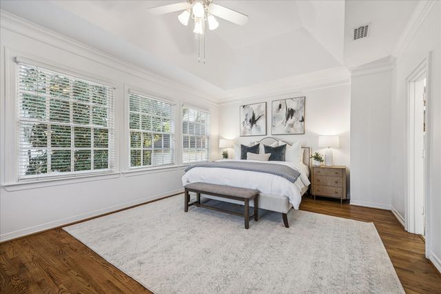 4025 Villanova Street, West University Place, TX 77005