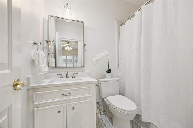 4025 Villanova Street, West University Place, TX 77005