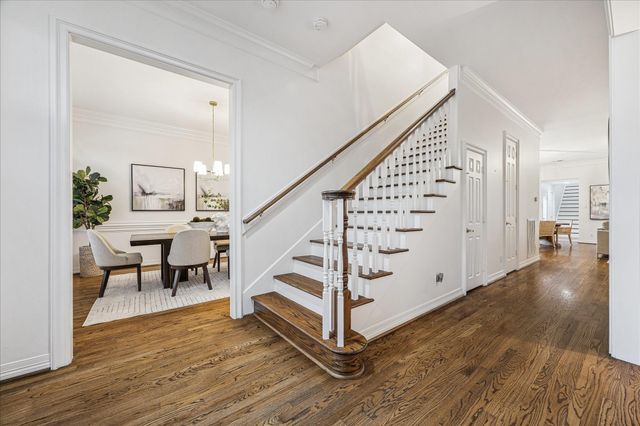 4025 Villanova Street, West University Place, TX 77005