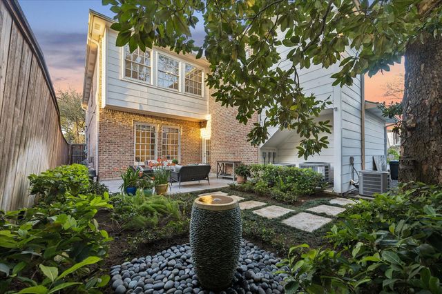 4025 Villanova Street, West University Place, TX 77005