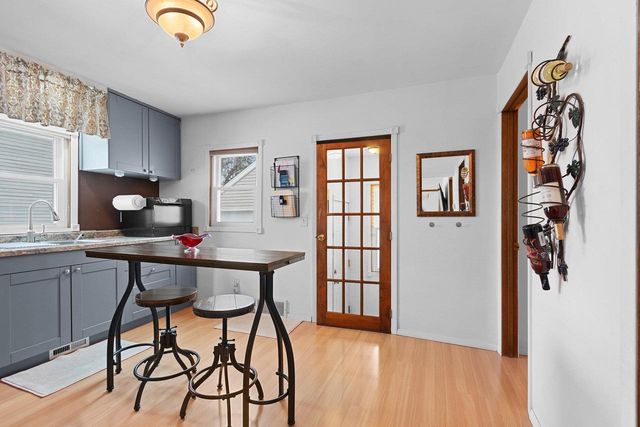 1815 N ULLMAN STREET, Appleton, WI 54911