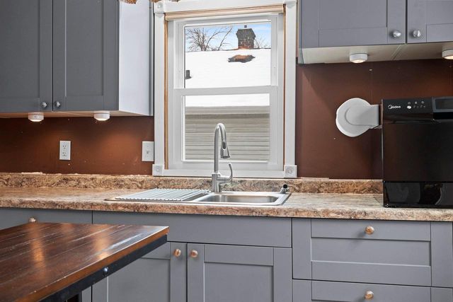 1815 N ULLMAN STREET, Appleton, WI 54911