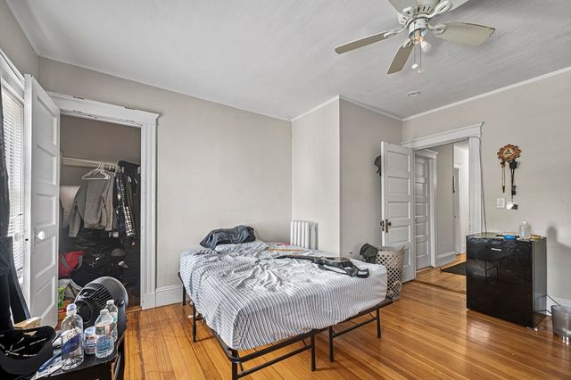 89 Central St, Somerville, MA 02143