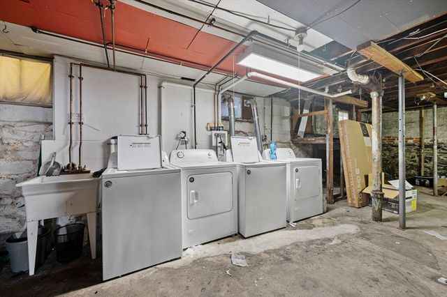 89 Central St, Somerville, MA 02143