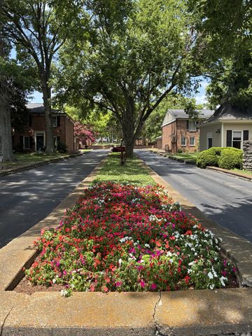 5025 Hillsboro Pike Apt 17I, Nashville, TN 37215