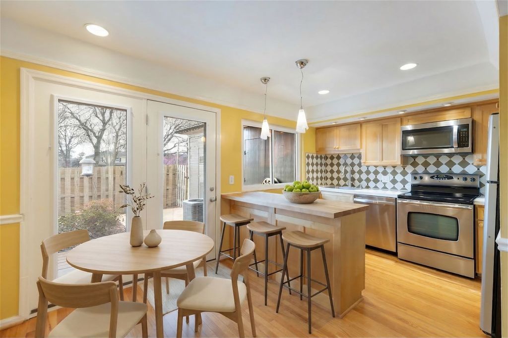 5025 Hillsboro Pike Apt 17I, Nashville, TN 37215