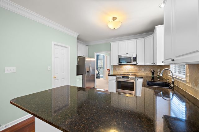 100 Marsden Court, Cary, NC 27518