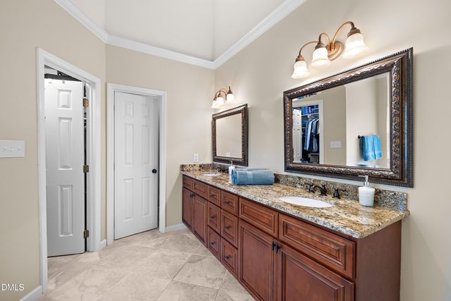 100 Marsden Court, Cary, NC 27518