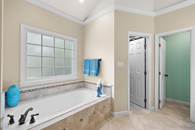 100 Marsden Court, Cary, NC 27518