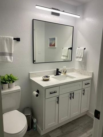 7600 Emmett F Lowry Expressway 610, Texas City, TX 77591