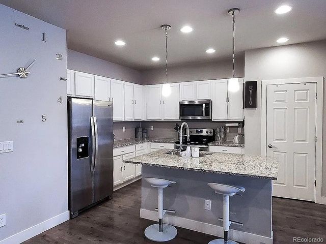16191 E Bolling Dr, Denver, CO 80239