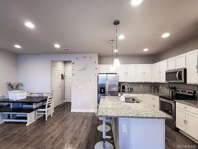 16191 E Bolling Dr, Denver, CO 80239