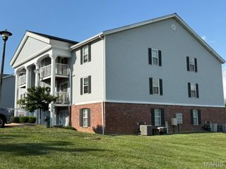 1255 Creve Coeur Crossing Lane K, Creve Coeur, MO 63017