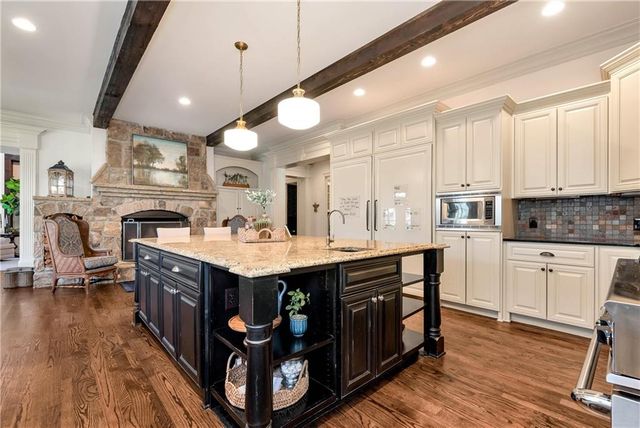 902 Little Darby Lane, Suwanee, GA 30024