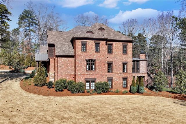 902 Little Darby Lane, Suwanee, GA 30024